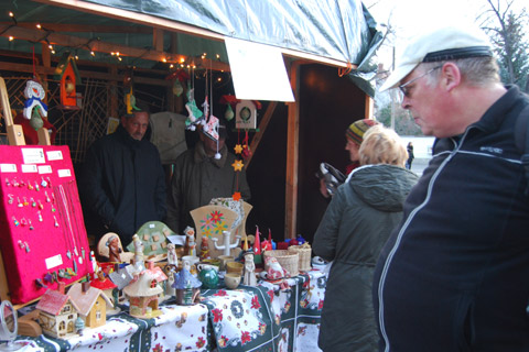 Weeihnachtsmarkt rund um die Lutherkirche